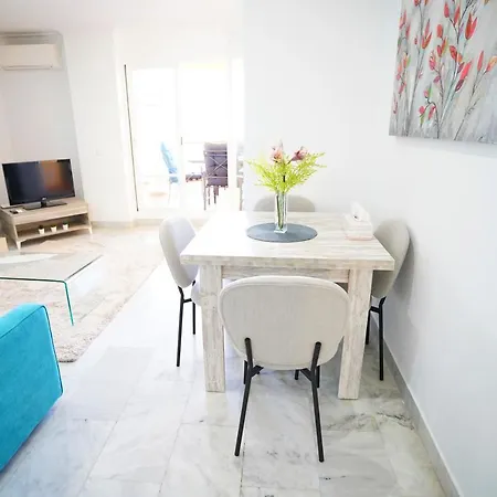 Sunrise With Sea View Apartment *