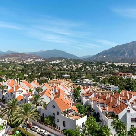 Sunrise With Sea View Apartment Marbella